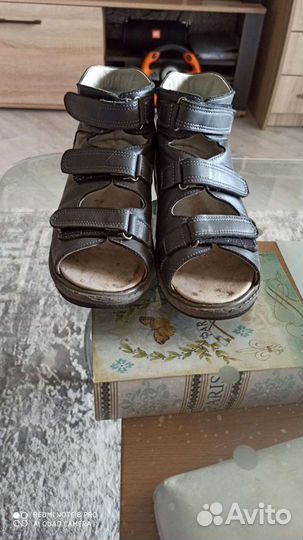 Ортопедические сандалии