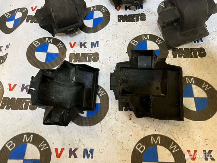 Крышки передних рычагов для BMW e39