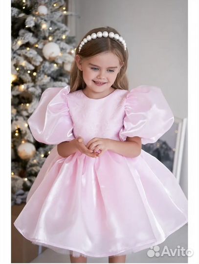 Нарядное платье для девочки