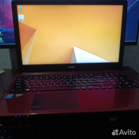 Acer aspire E1 572g