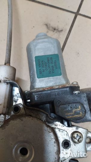 Стеклоподъемник эл.передний правый Nissan Tiida