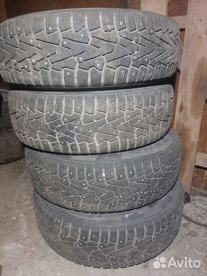 R15 Pirelli Formula Ice 185/65, PCD 4x114.3 DIA 66.1