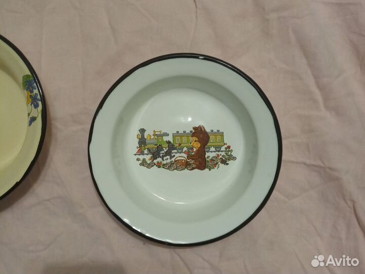 Тарелка эмалированная