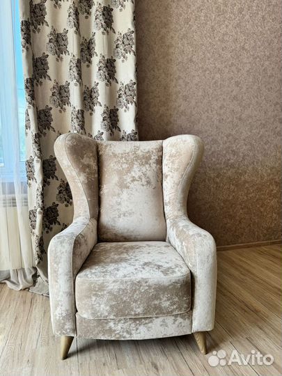 Кресло интерьерное