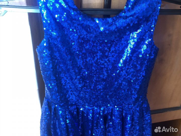 Нарядное платье для девочки