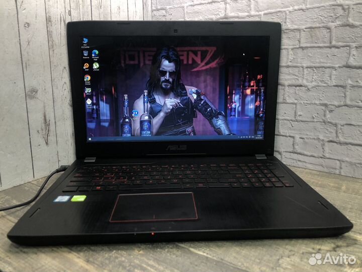 Игровой ноутбук Lenovo i5/8gb/SSD/GTX1060