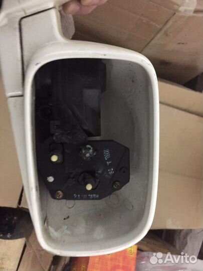 Зеркало правое Honda Accord 6 (cf4)