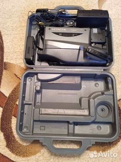 Видеокамера hitachi vhs