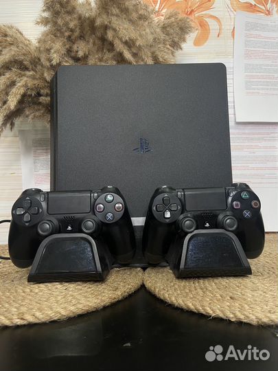Sony PS4 slim 1tb подставка 2 джойстика игры
