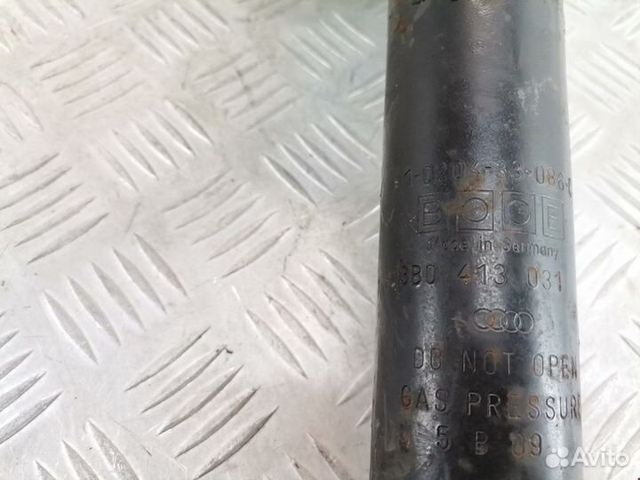 Стойка для Volkswagen Passat 5