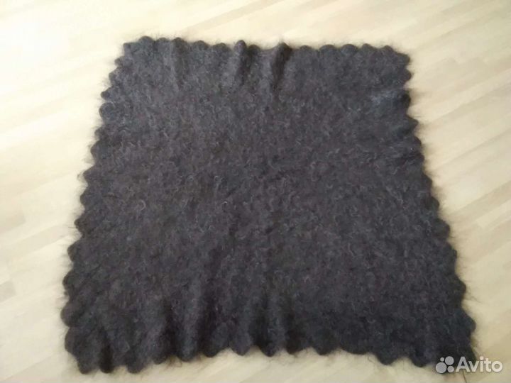 Пуховый платок шаль