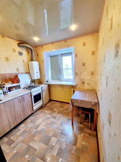 2-к. квартира, 48 м², 3/5 эт.