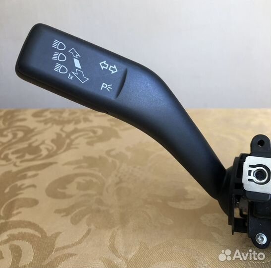 Подрулевой переключатель в сборе Skoda Octavia A5