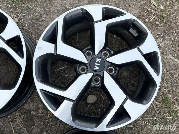 Продам диски оригинальные r 17 киа спортейдж