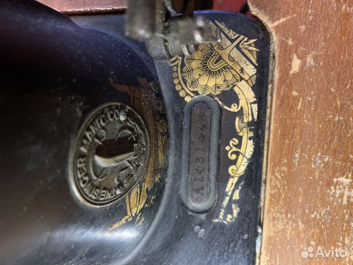 Швейная машинка ручная сингер