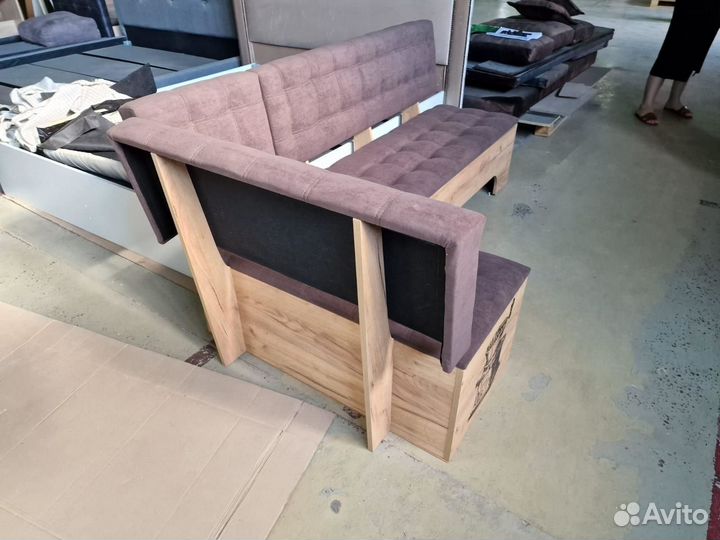Скамья угловая со спальным местом