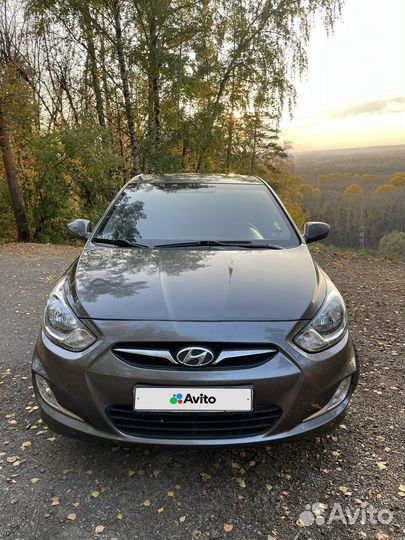 Hyundai Solaris 1.6 AT, 2011, 169 174 км