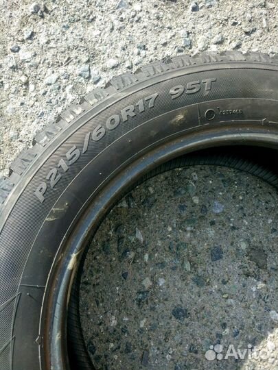 Hankook Winter I'Pike W409 215/60 R17