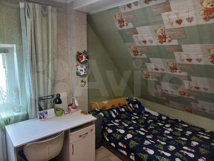 2-к. квартира, 60 м², 3/3 эт.