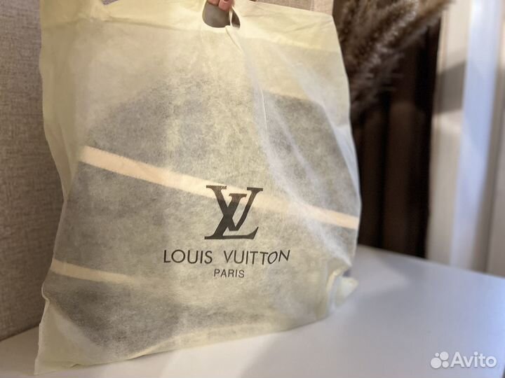 Сумка Louis Vuitton