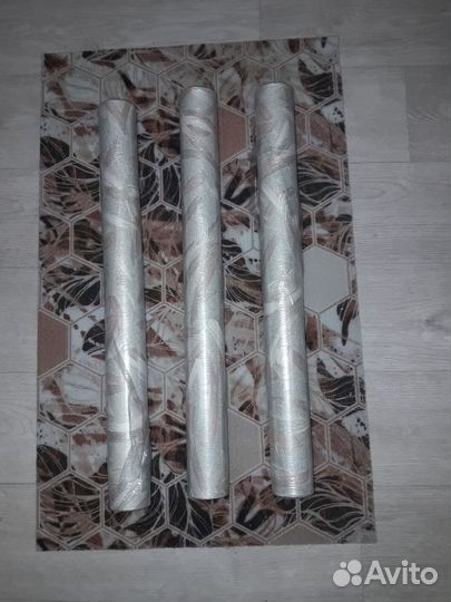 Обои бумажные остатки