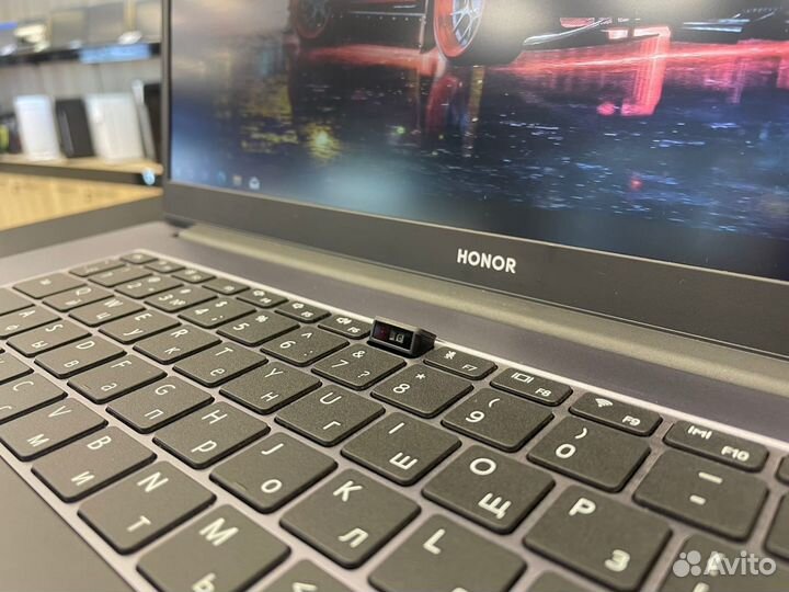 Honor Magicbook X15/IPS/15.6/i3-10110/SSD-256G/8G