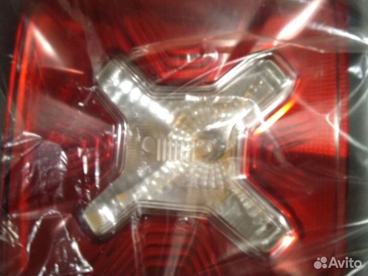 Jeep Renegade 2018-2021 фонарь задний правый новый