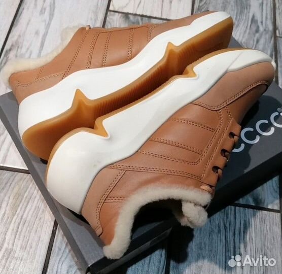 Зимние кроссовки Ecco 37 р. Новые