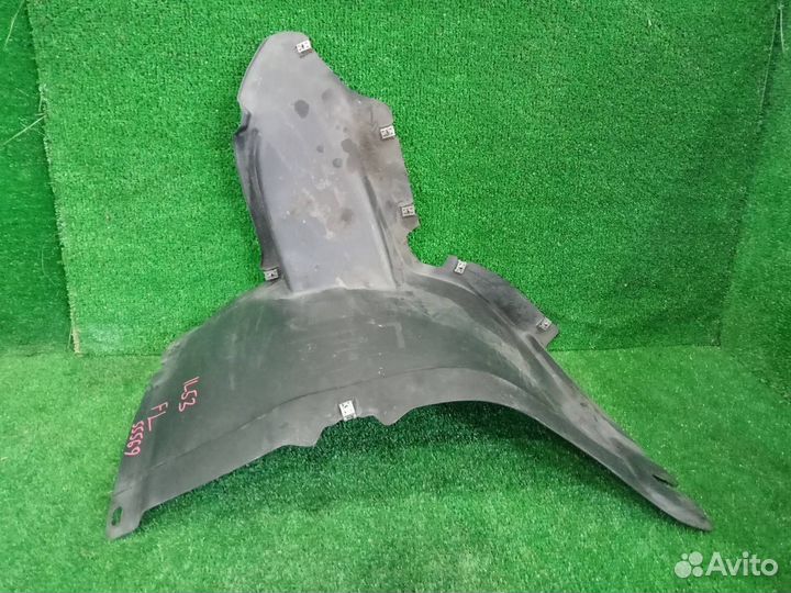 Подкрылок передний левый Volkswagen Golf 5 BLG 1.4