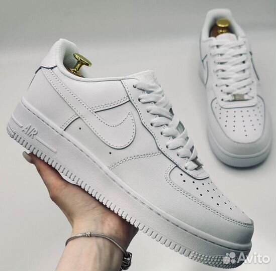 Классические Nike Air Force 1