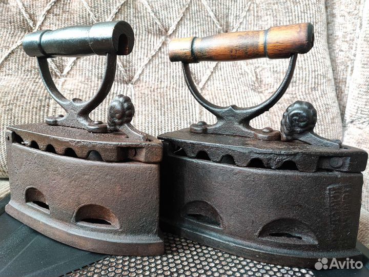 Угольный утюг 