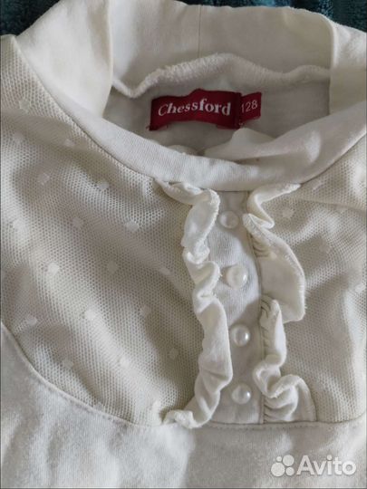 Блузка на девочку(цвет ближе к молочному)