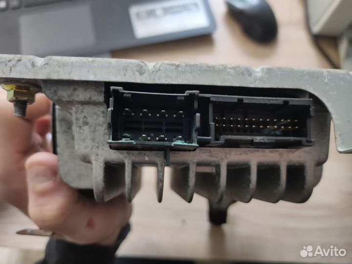 Усилитель Bose Infiniti FX35 FX45 S50 2002-09