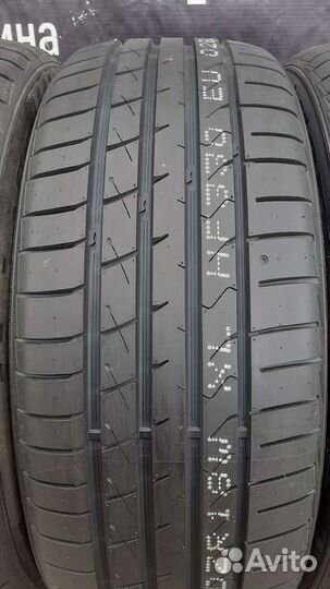 Habilead HF330 235/45 R17