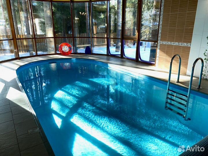 Баня с бассейном. Остров счастья