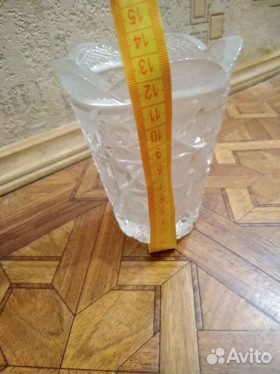 Ваза хрустальная