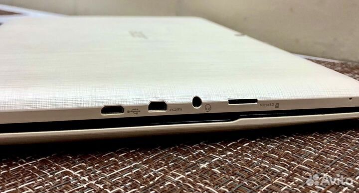 Ноутбук-трансформер Acer Aspire Switch 10E