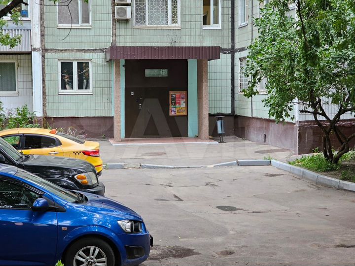 2-к. квартира, 52 м², 7/16 эт.