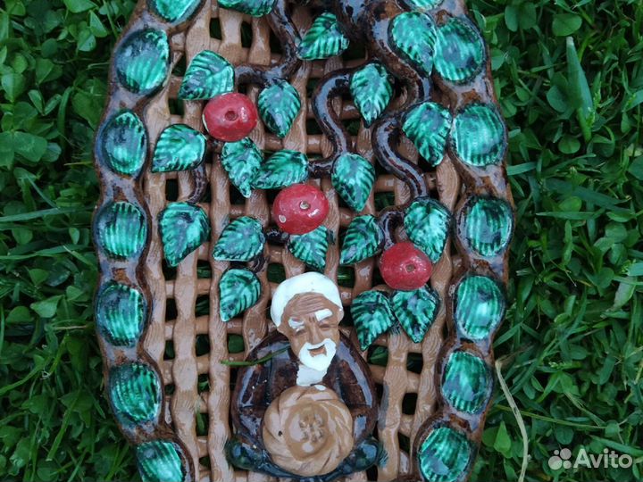 Сувенирные тарелки