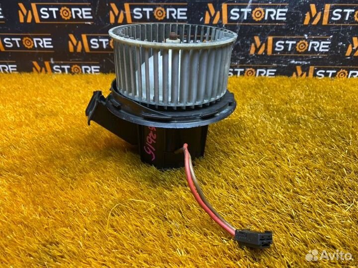 Мотор печки Mercedes-Benz E-Class W212 642.850