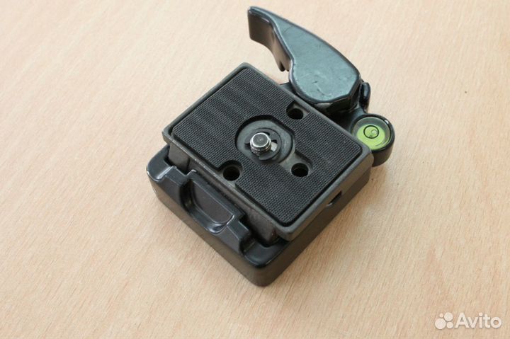 Manfrotto 327rc2 + Manfrotto 323