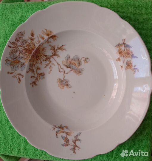 Фарфоровая тарелка -кузнецова- царизм