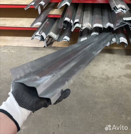 Порог верхний левый Volkswagen Golf V, Jetta V, Go