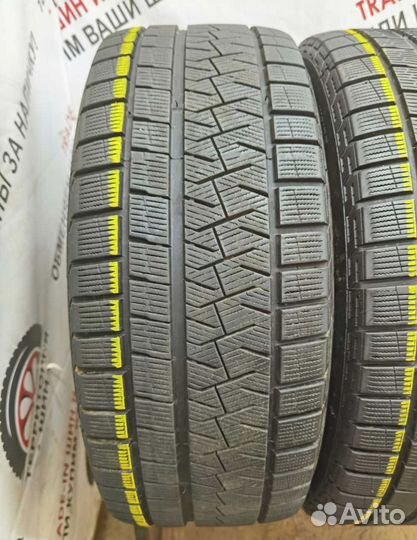 Pirelli Ice Asimmetrico 235/50 R18 97Q