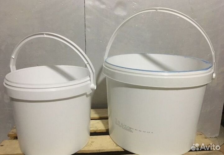 Ведра пластиковые с крышкой 12 литров
