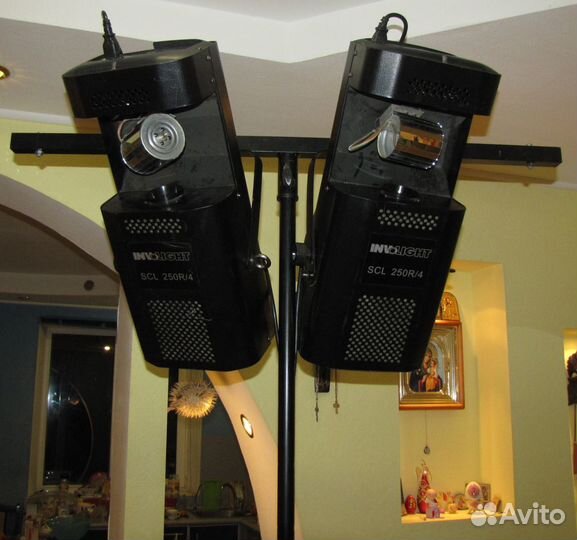 Светомузыка Сканеры Роллер 2шт Gobo Mic DMX Штатив