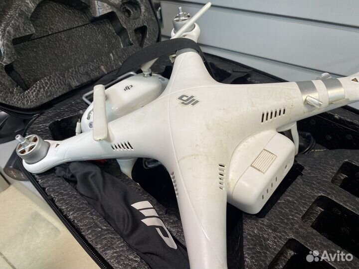 Зв8 Квадрокоптер dji phantom 3