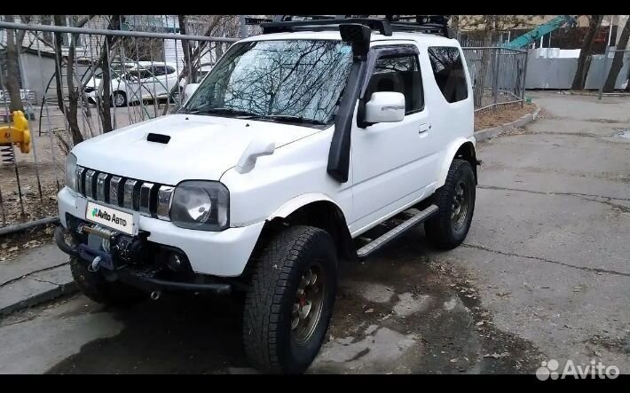 Suzuki Jimny 0.7 AT, 2011, 200 000 км