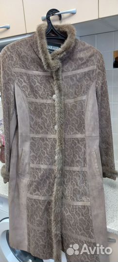 Кожаное женское пальто