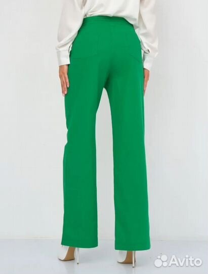 Костюм женский нарядный